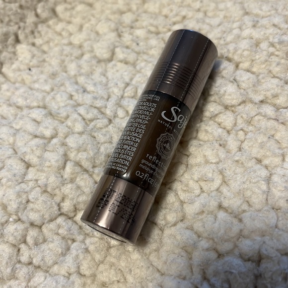 Saje Reflection Grounding Oil Blend - Picture 3 of 3